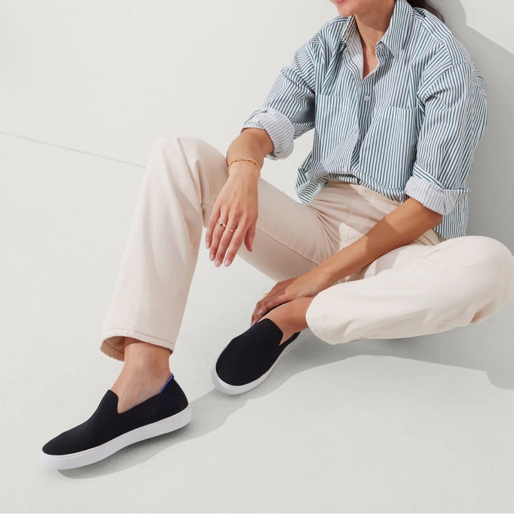 Rothy’s original slip on sneaker // 8 // black